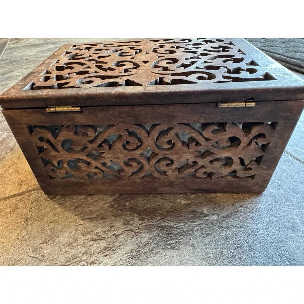 1990s Maitland Smith‎ Hand Carved Teak Box Rare Vintage Art Piece Jewelry OOAK